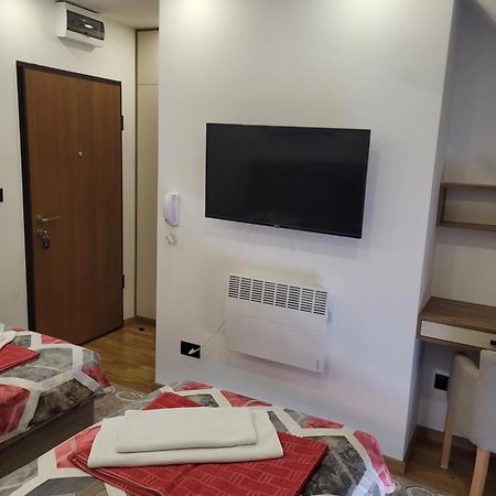 Lux Apartmani Bajova Цетинє Екстер'єр фото